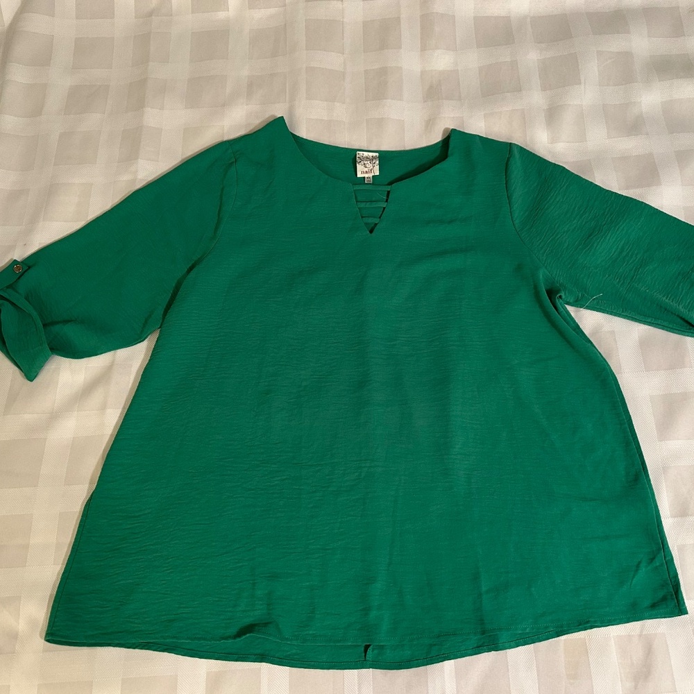 Naïf green blouse - Picture 2 of 8